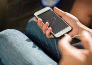 tips menghemat baterai hp