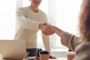 peran teknologi dalam bisnis